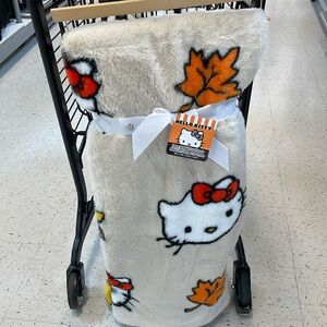 Hello Kitty Faux Fur Autumn Blanket 50 x 70